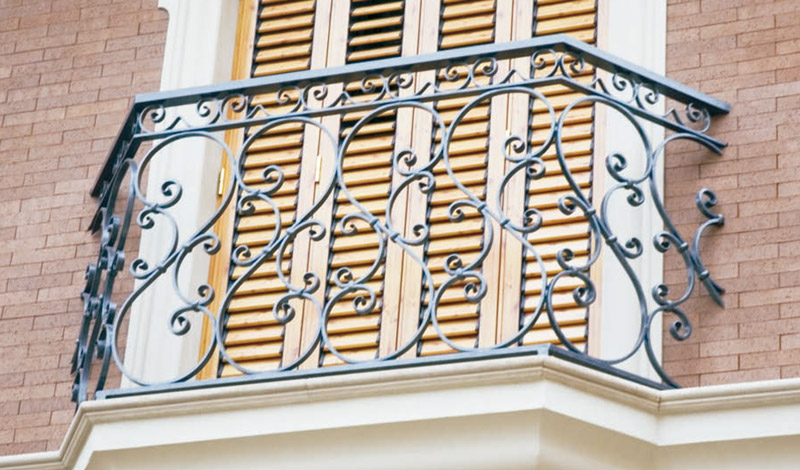 balcon hierro forjado
